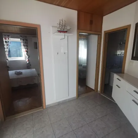 Apartment Delminium